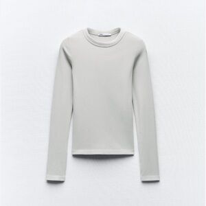 Zara long sleeved ribbed t shirt size small